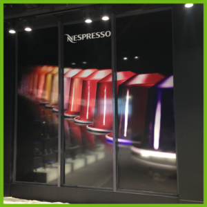 impression-panneau-publicitaire-numerique-communication-visuelle-cannes